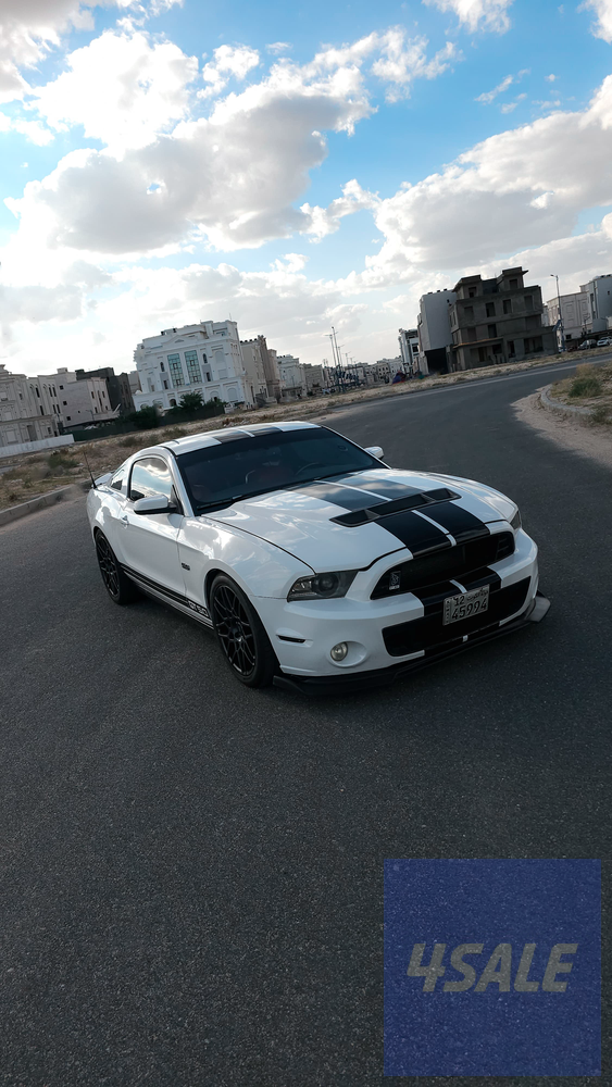 2011 فورد Mustang