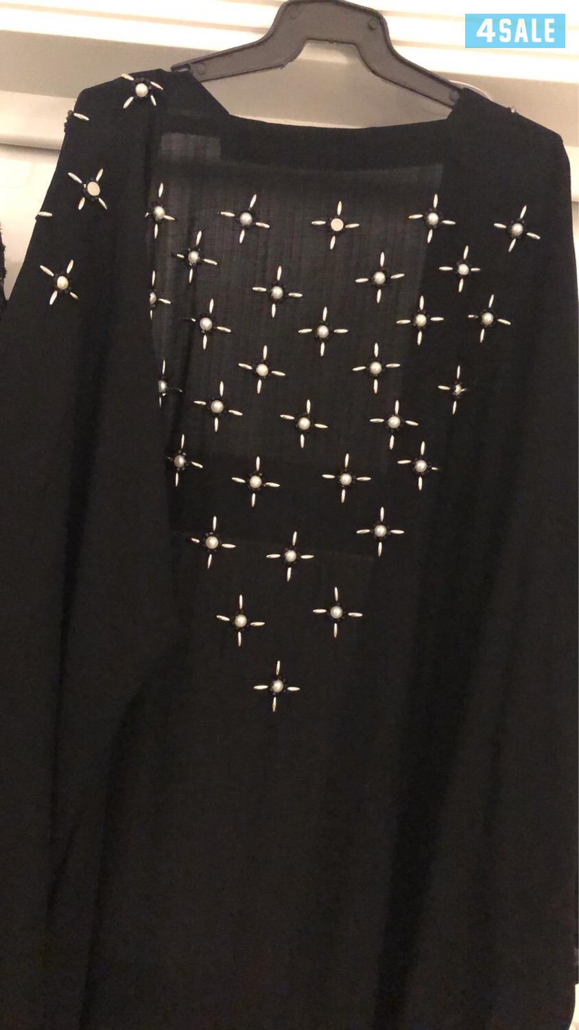 للبيع عبايات2