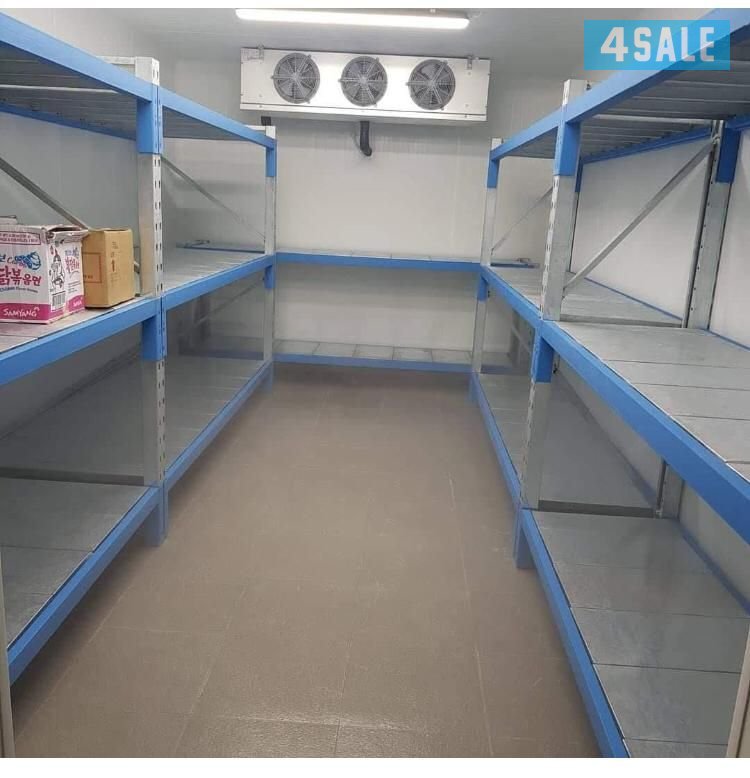 أرفف تخزين لجميع المخازن والمستودعات0