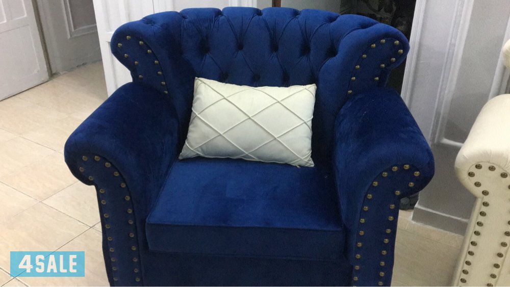 للبيع طقم غنفات فخم (حرف L + ثلاثيه + 2 فرديه)1