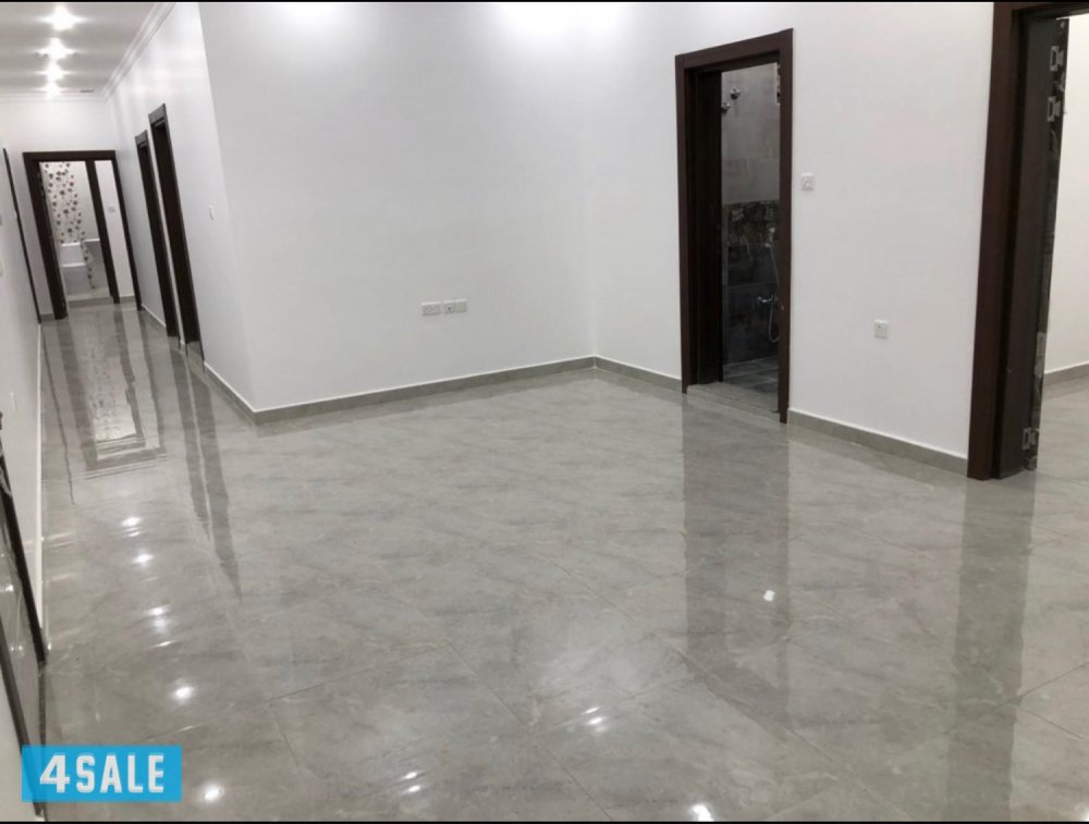 ٣غ  منهم ١ ماسترغ خ -3ح صالة 6.5*4- مطبخ م 3*5 ت سنترال  مصعد موقفين3