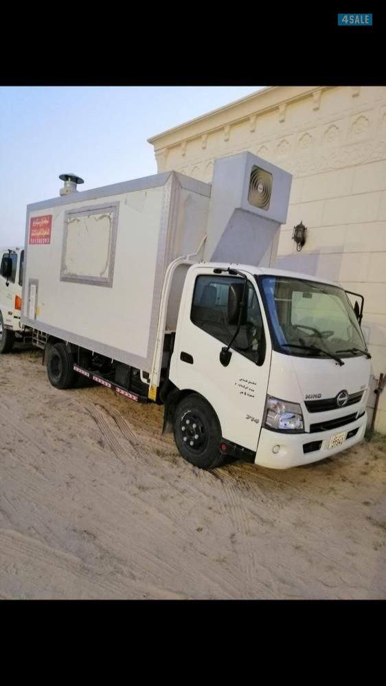 للبيع فود ترك مع الرخصه0