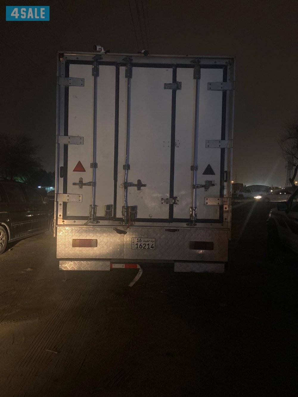 للايجار بقالة متنقلة3