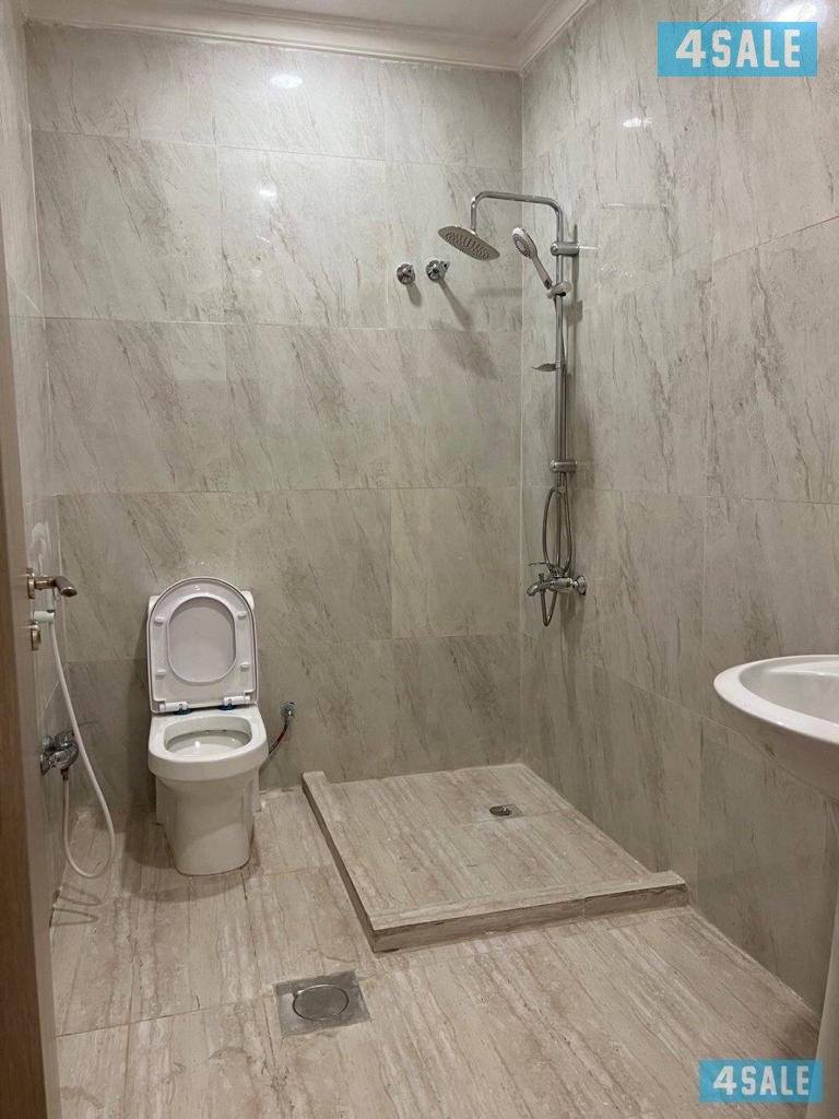 للايجار شقه جديده بالرابيه6