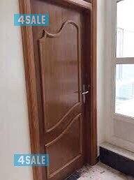 معلم نجار فك وتركيب كبتات .تركيب ستاير. صبغ ابواب . صبغ البيت3