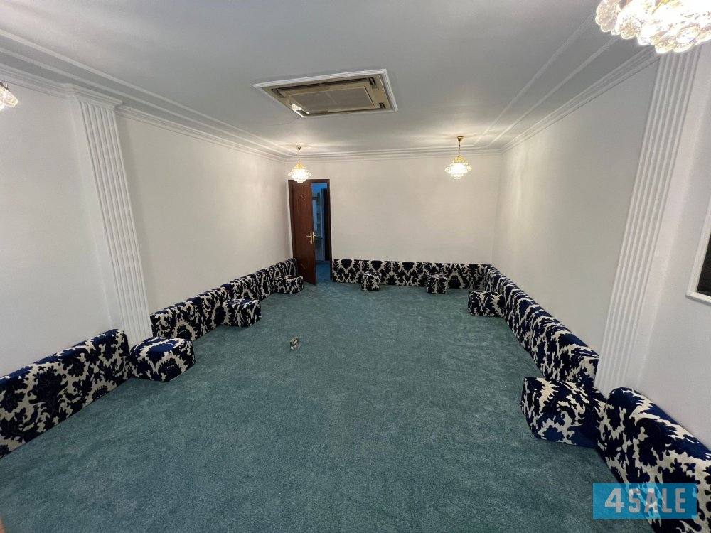 يوجد لدينا سجاد قص حسب الطلب4