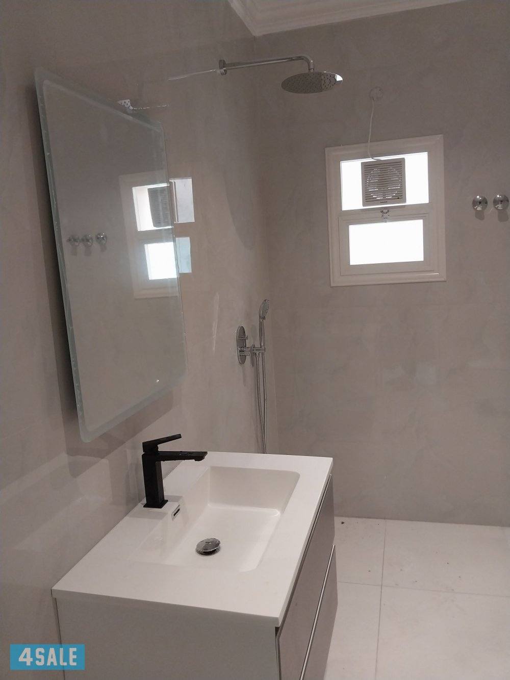 فني صحي تركيب ادوت صحي تركيب مضخات تركيب شاور بوكس0