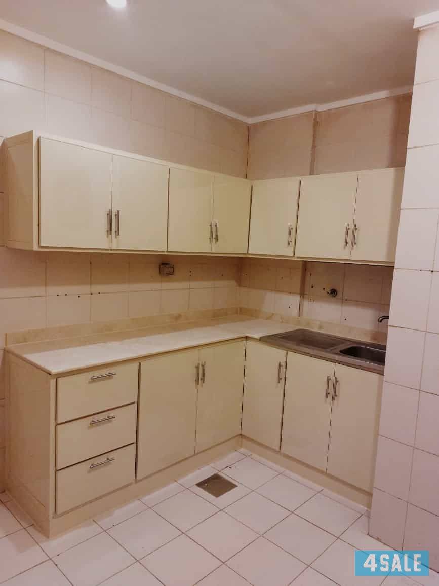 ملم المنوم پاکستانی باب شباک جام شتر مدخنہ تصلع بالمنزال4