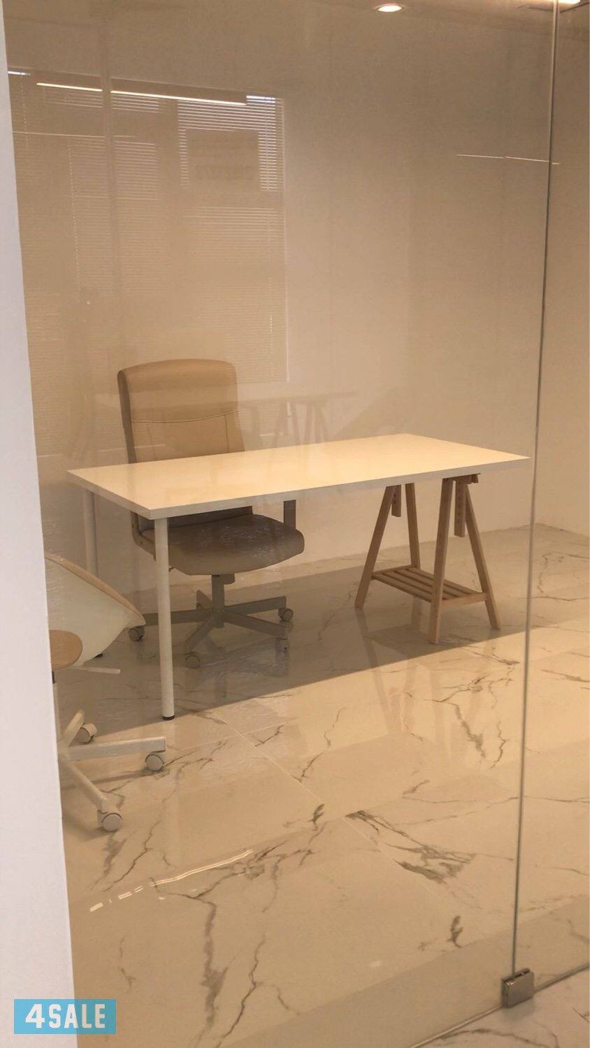 للإيجار دور كامل شرق شارع احمد الجابر.       ١٤٠متر ايجار ١٢٠٠ دينار1