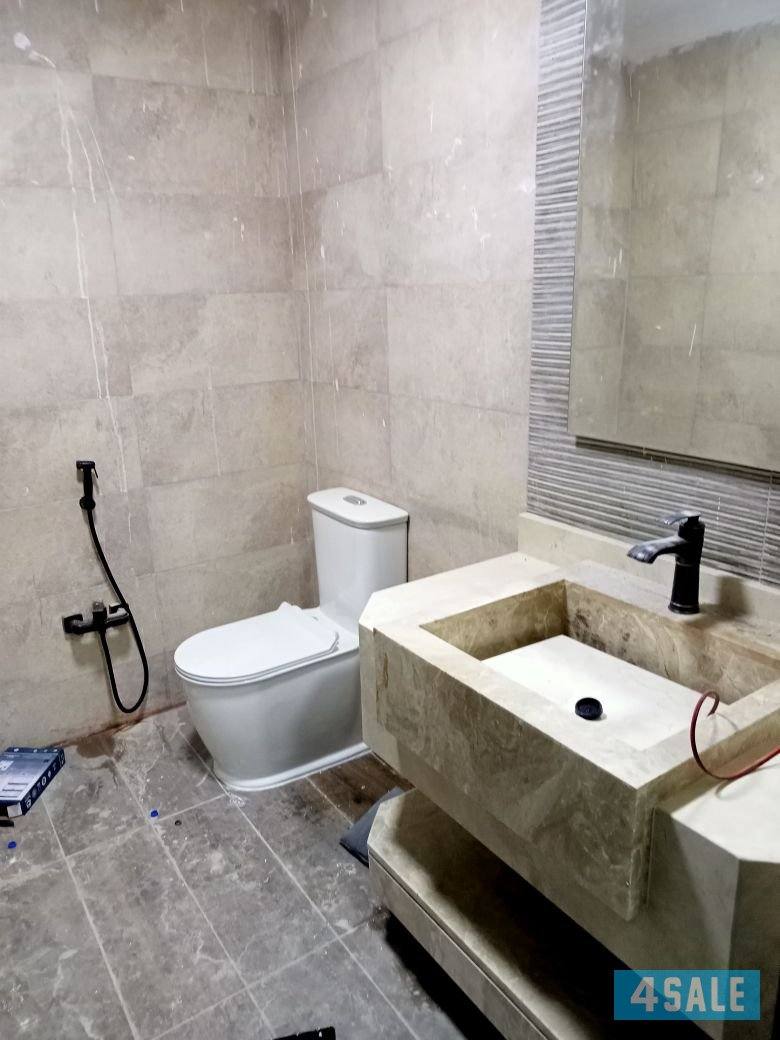 معلم وفني صحي تسليك مجاري0