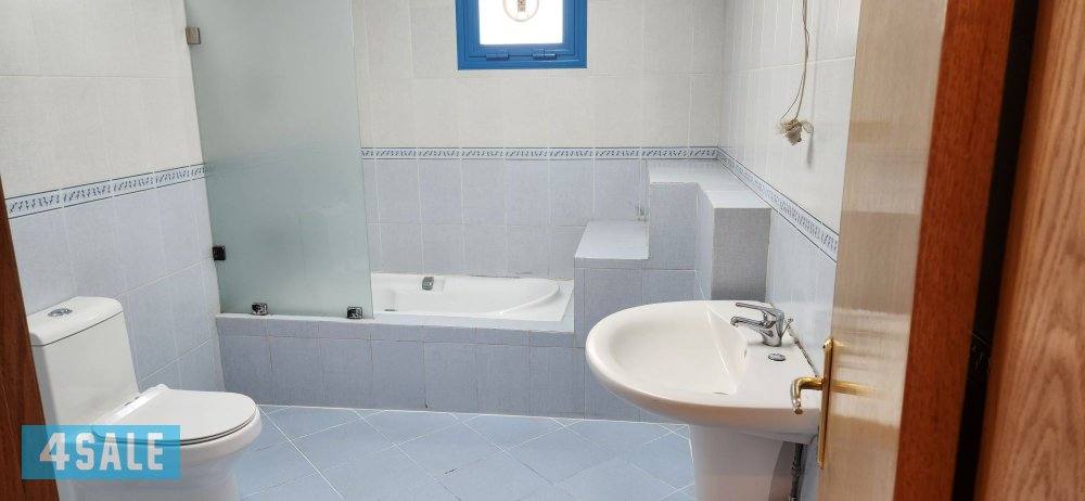 البيع بيت في سلوي ق44