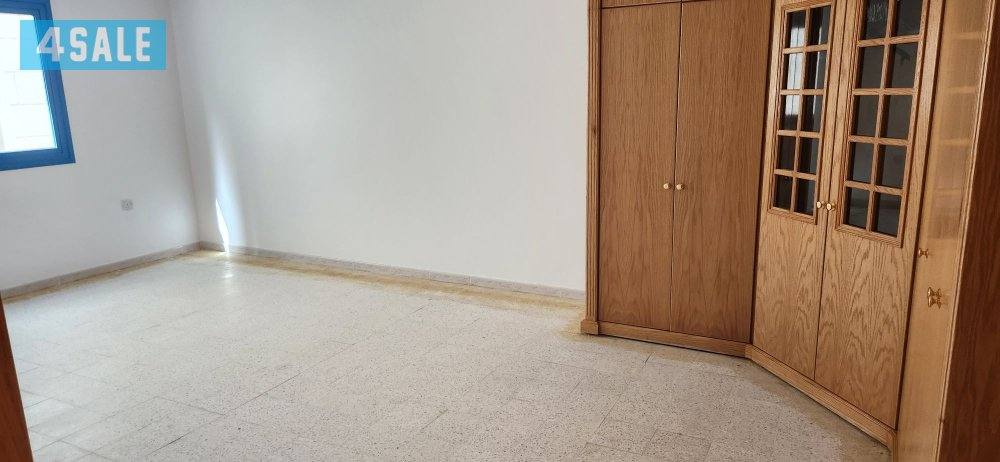 البيع بيت في سلوي ق43