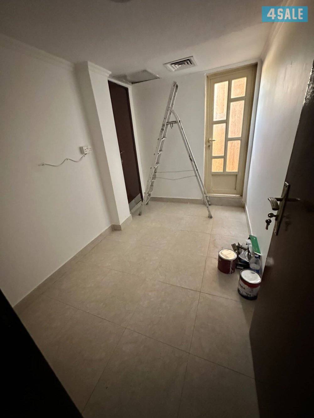 للايجار دور في العارضيه يتكون من غرفك ماستر وغرفتين مع حمام مشترك3