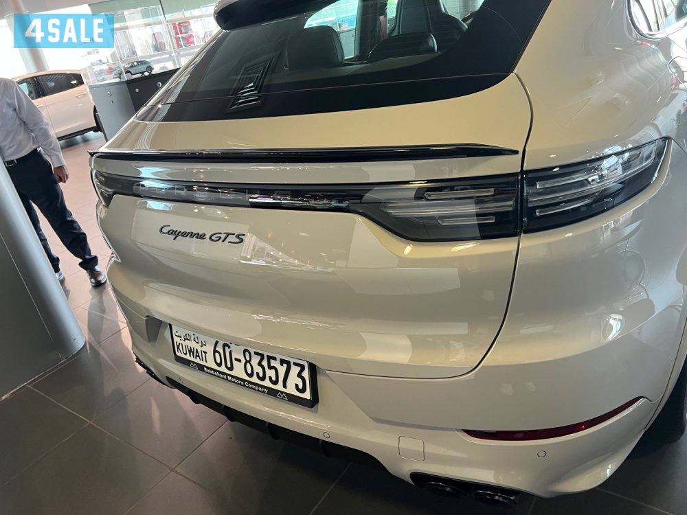 Porsche cayenne GTS COUPE 2022, No18134072