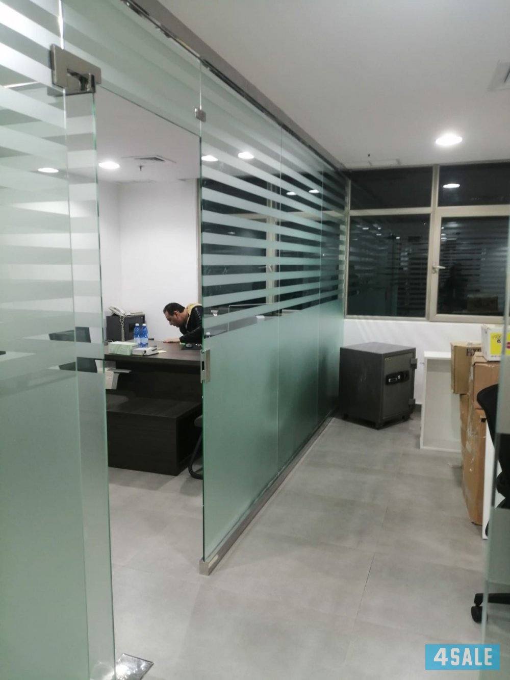 kuwait Glass Working Shower Box Windows and doors and all works