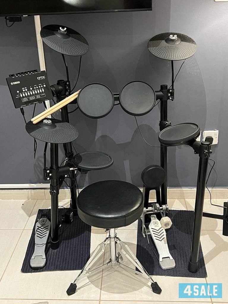 Yamaha Electric Drum Set DTS 4020