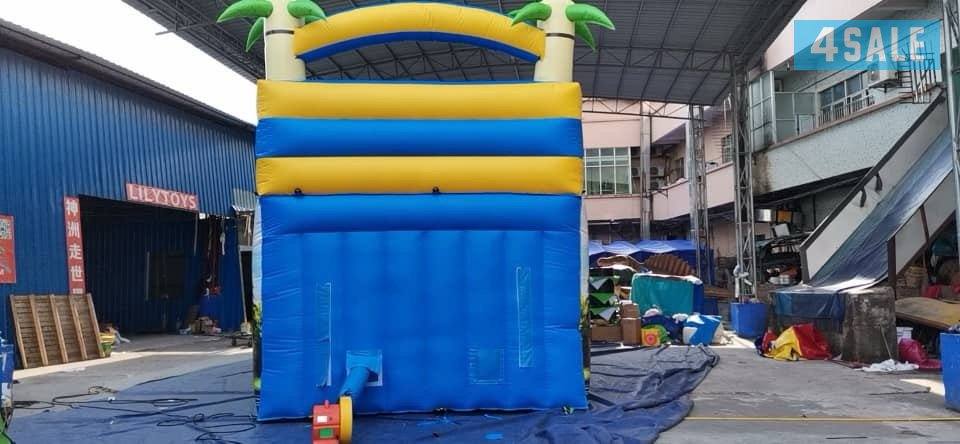 نطاطية للاطفال نظيفة جدا مع ماطورين هواء واحد جديد وامان باذن الله3