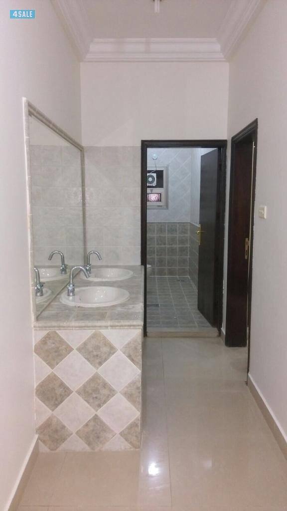 للايجار شقة بالروضة2