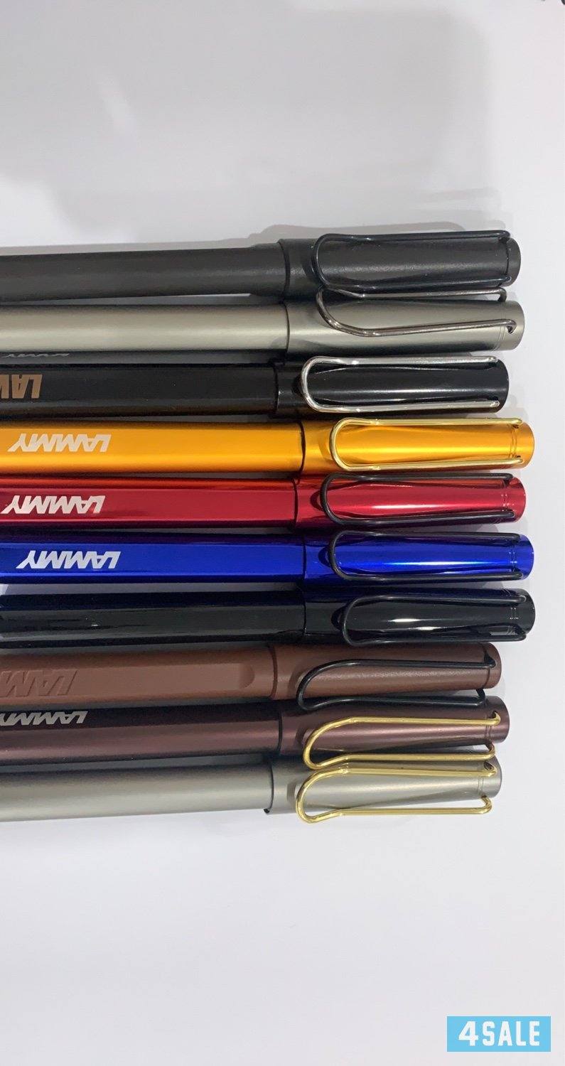 للبيع القلم + ابواك / تسعه سبعه ثمانية صفر ثلاثه صفر ثنين ثمانيه📞1