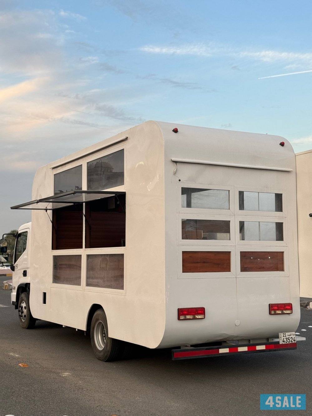 للبيع الصندوق فقط او السياره بالكامل1