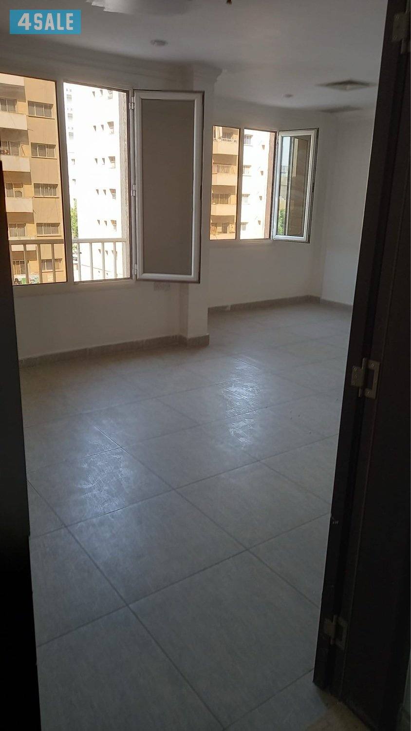 للايجار شقة بالفنطاس ابراج المهنا0