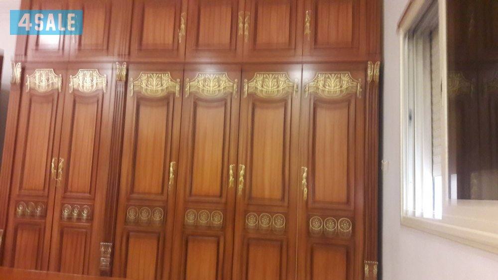 معلم نجار بيبان كبتات صباغ خشب و تصليح كل شغل خشب و تصليح2