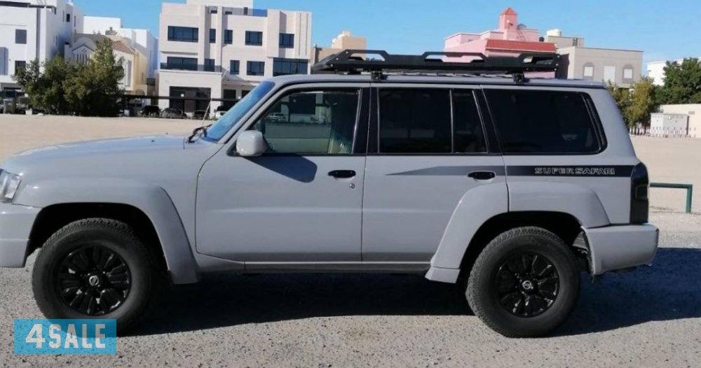 للبيع سوبر سفاري موديل 2008 ماشي 278000 لون رمادي اوتوماتيك0