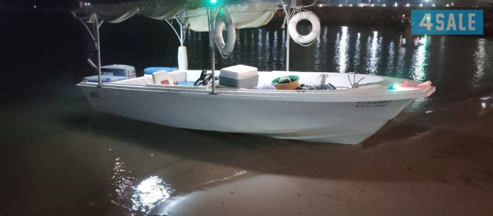 للبيع  ١٨ قدم الروضان مكينه ٢٠٠٧ قرف ٢٠٠٧1