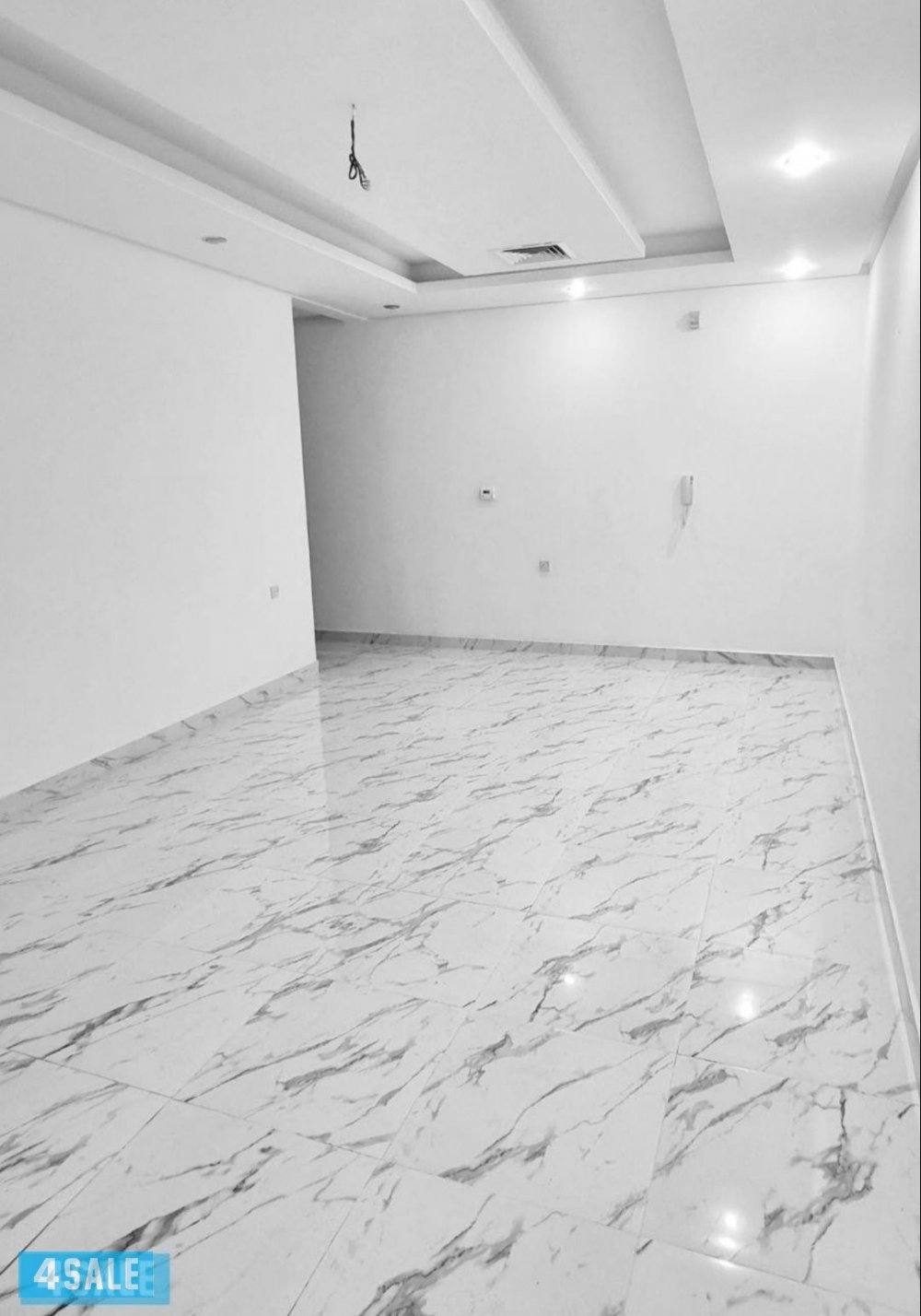 مبنى راقي وموقع مميز جدا شقة 3غ 3ح وصاله مطبخ مجهز غ خاذمه م0