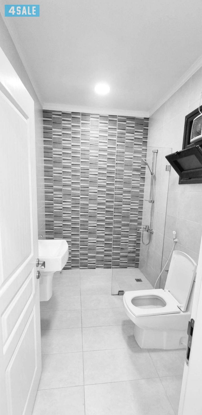 مبنى راقي وموقع مميز جدا شقة 3غ 3ح وصاله مطبخ مجهز غ خاذمه م2