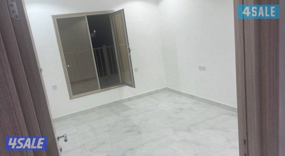 للايجار شقة بالسالمية قطعة 12 ((( عوائل )))0