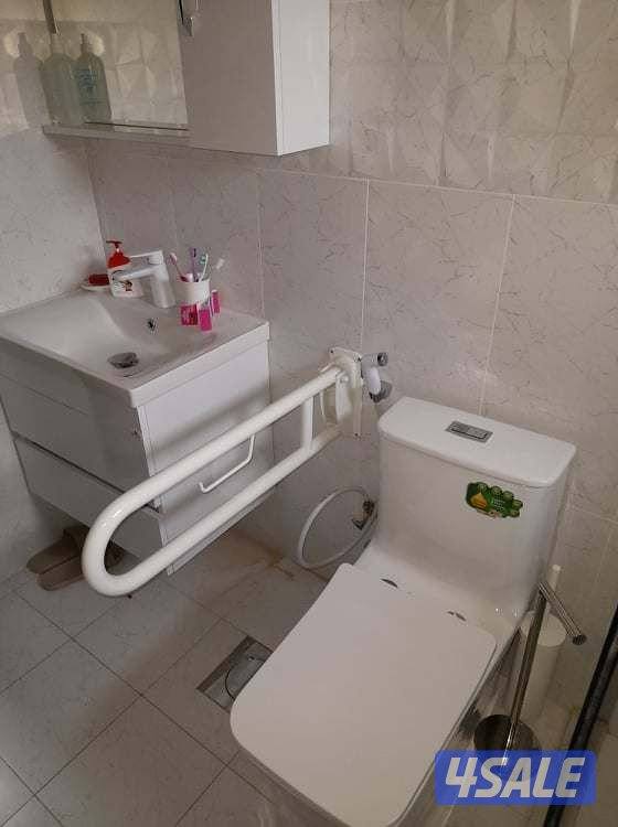 فني ادوات صحيه8