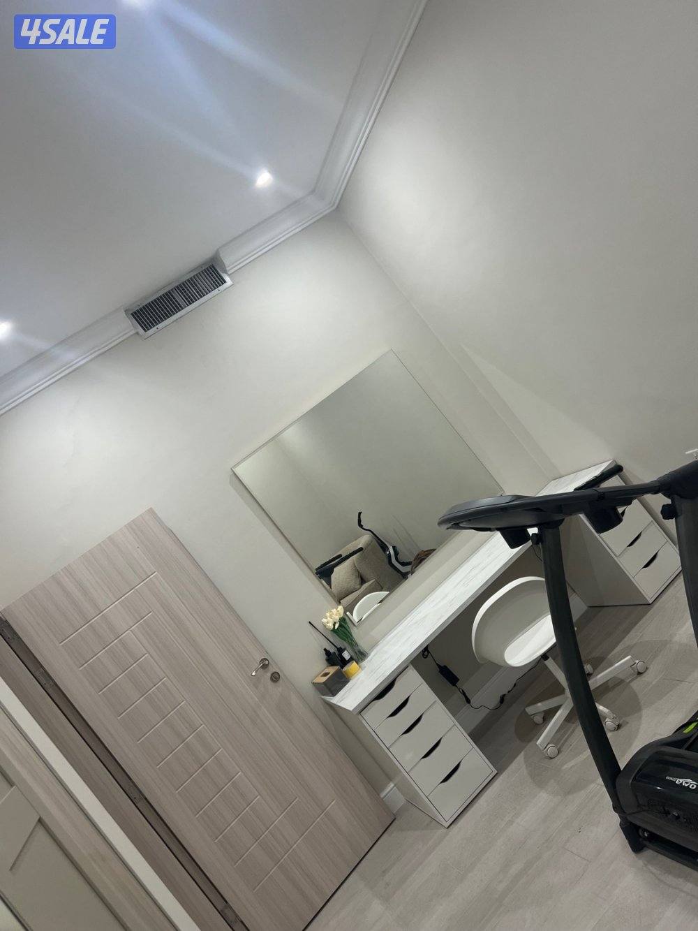 للايجار شقة vvip مؤثثة بالكامل بالزهراء (( عوائل فقط ))5