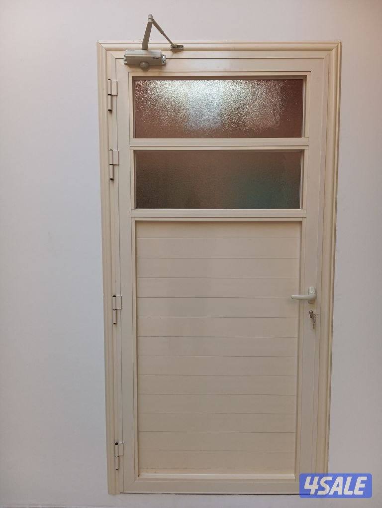 فني المنيوم شترات0