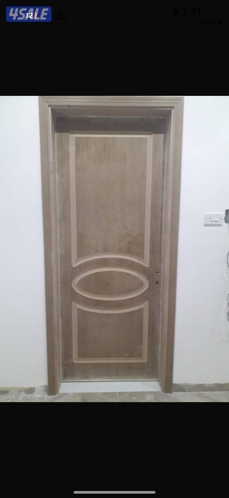 فني نجار و صباغ باكستاني3