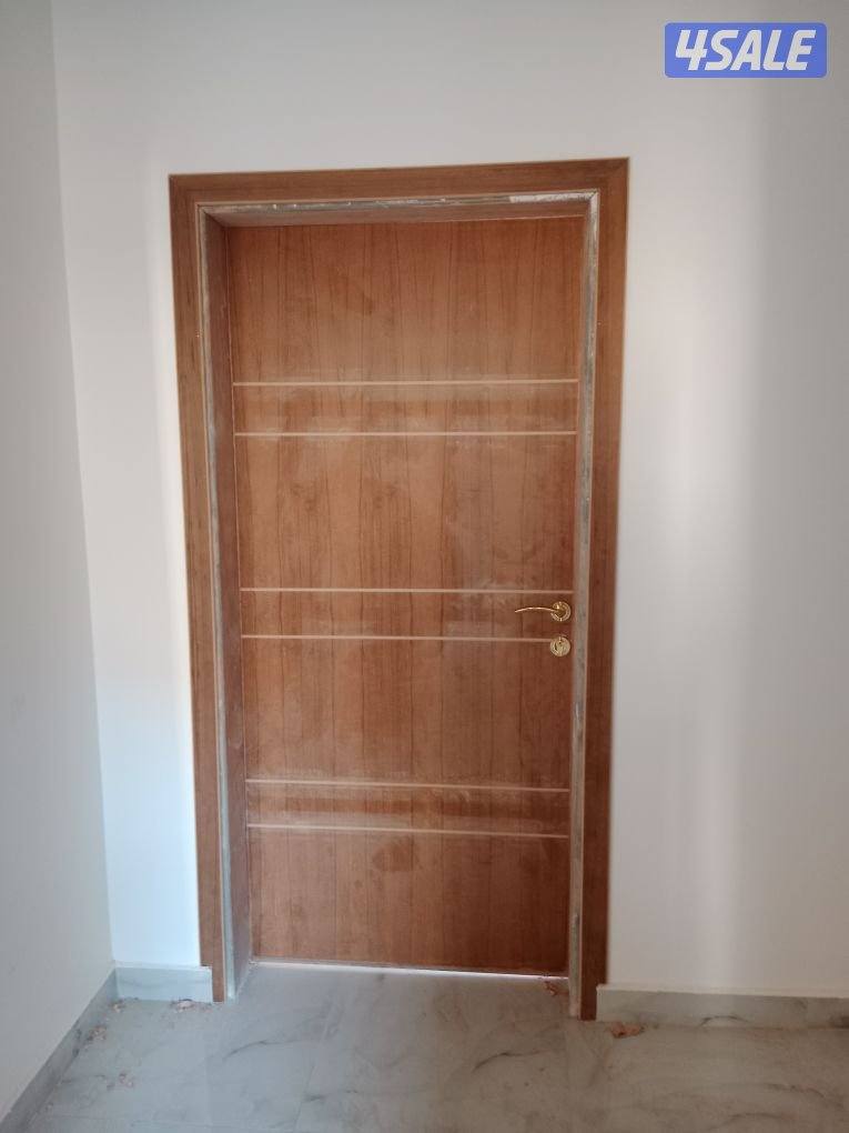 فني نجار و صباغ باكستاني9