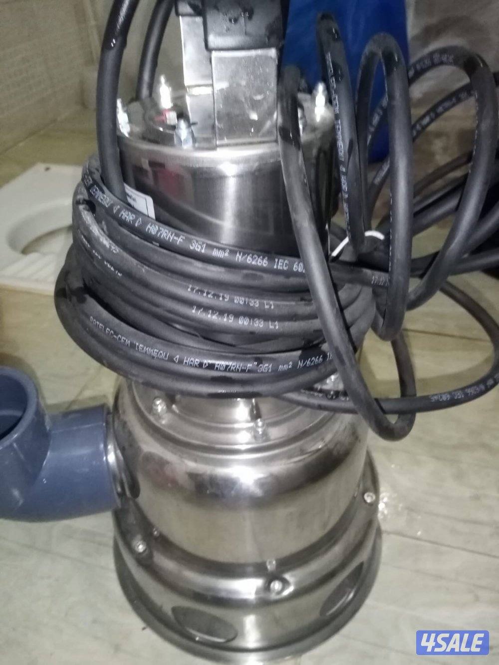 فني صحي ادوات صحيه تسليك مجاري1