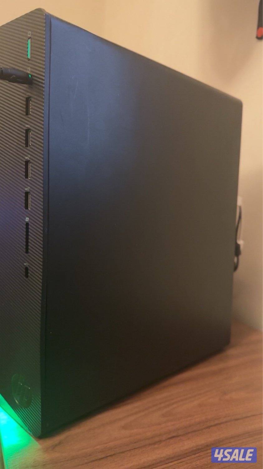 للبيع بي سي قيمنق hp1