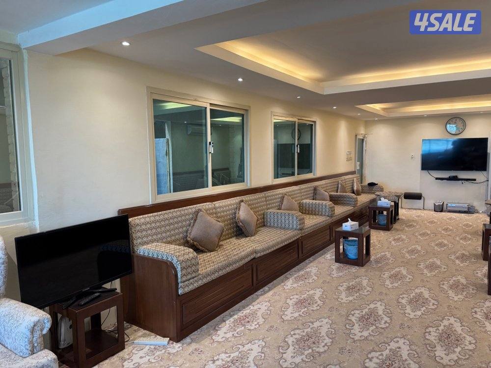 للبيع شاليه في الخيران - خور المفتح بلوك 3 عائلي مريح للسباحه ونزول 🚤6