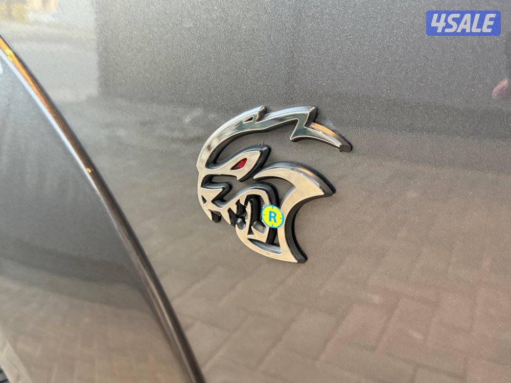 DODGE CHALLENGER HELLCAT REDEYE8