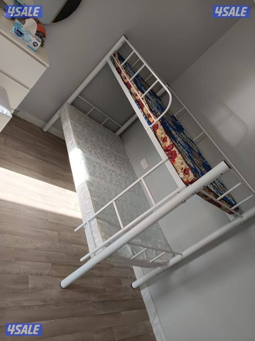 يوجد لدينا جميع انواع السرير والفرشات الطبيه14