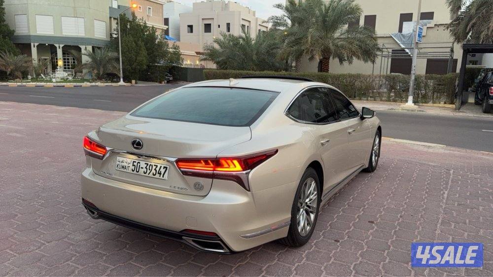 لكزس LS 350 موديل 2018 عداد 96 الف بحاله ممتازه7