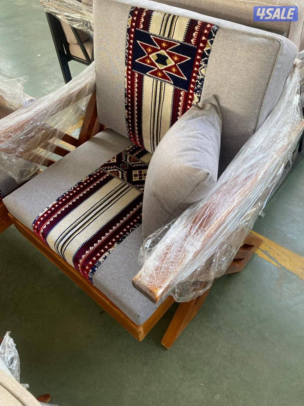 للبيع كراسي ملكية + اطقم خارجية خشب و حديد6