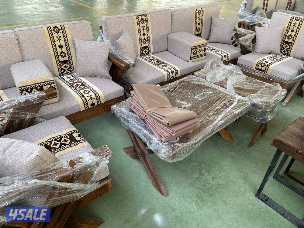 للبيع كراسي ملكية + اطقم خارجية خشب و حديد8