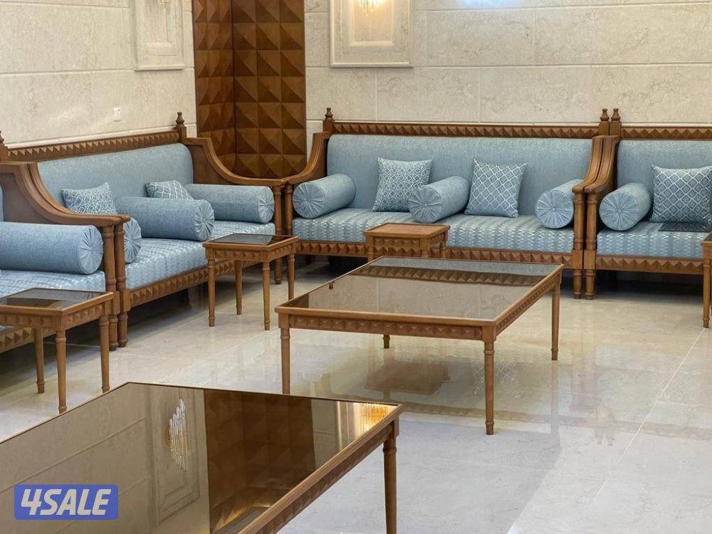 تفصال وتنجيد ديوانيات وقعدات ارضيه ومساند ظهز باقل الاسعار0