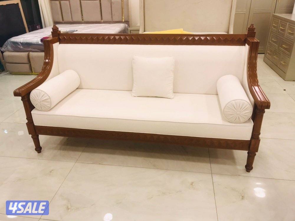 تفصال وتنجيد ديوانيات وقعدات ارضيه ومساند ظهز باقل الاسعار10