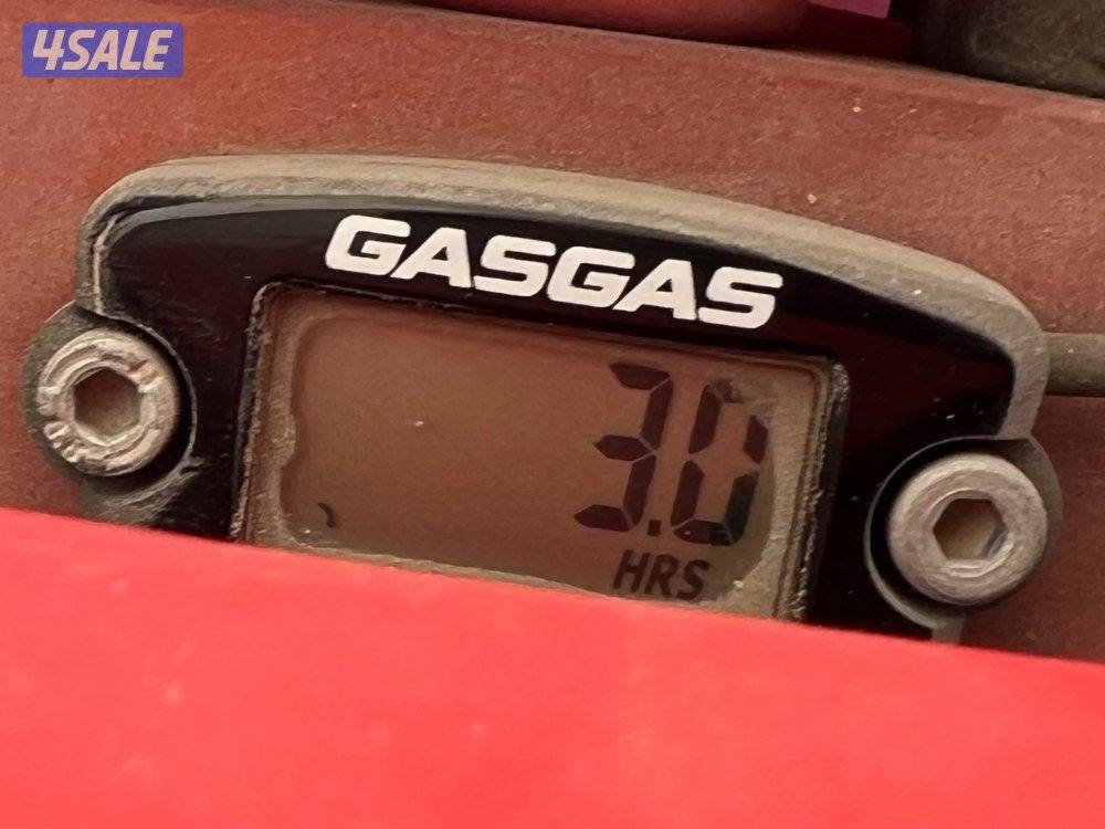 GASGASxREDBULL MC 450F Troy Lee Designs Edition –1 of 4 in Kuwait4