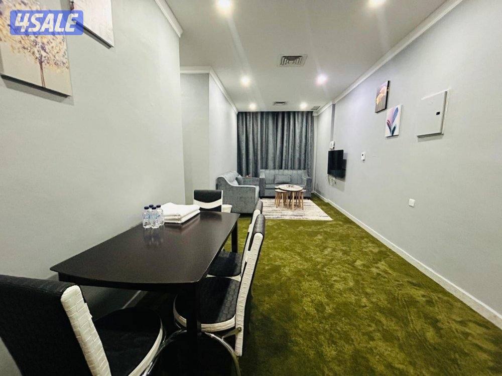 موقف سيارات تحت الأرض متاح...3