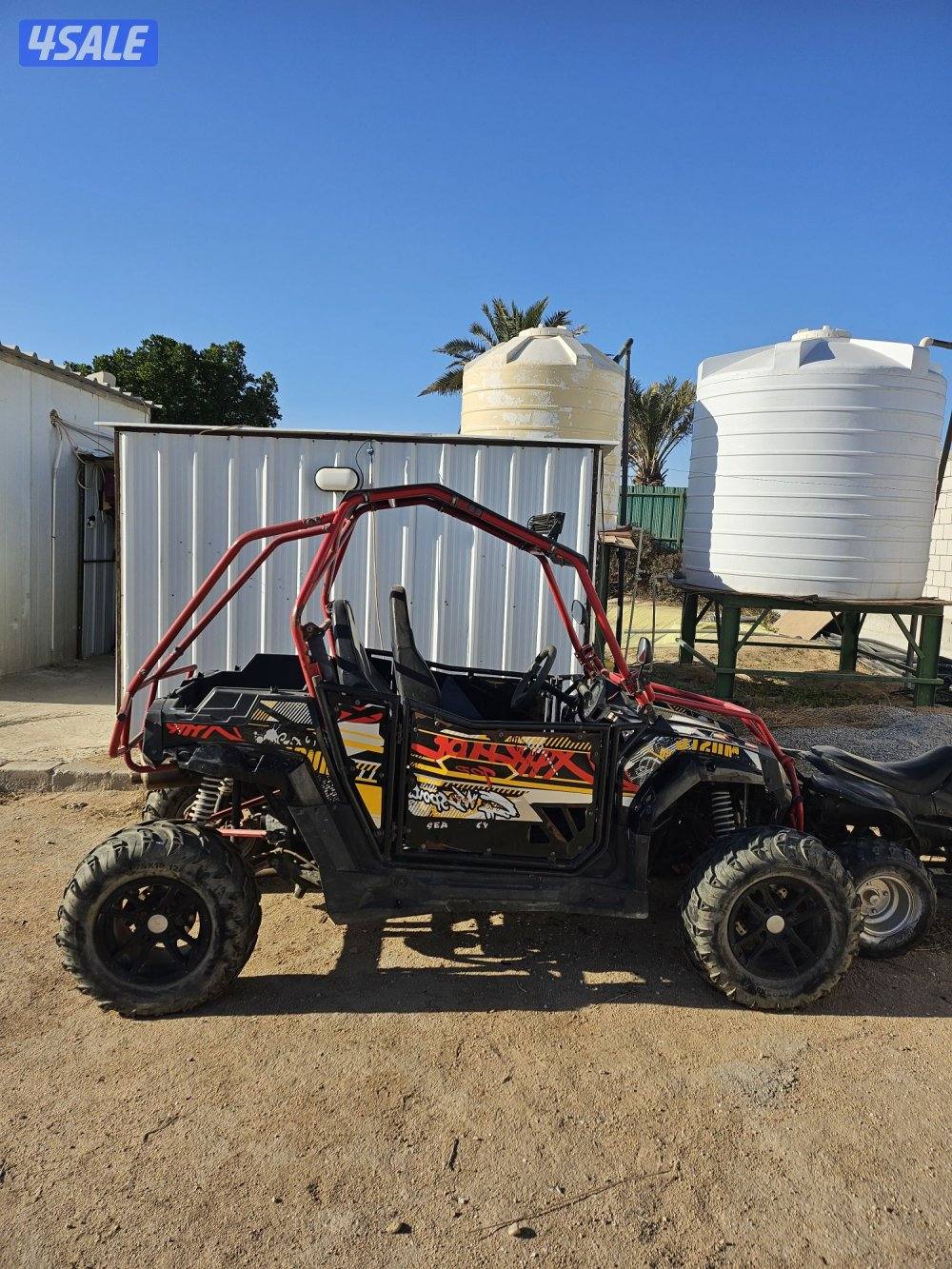 للبيع بقي سيارة مع العربانه صيني موديل 20213