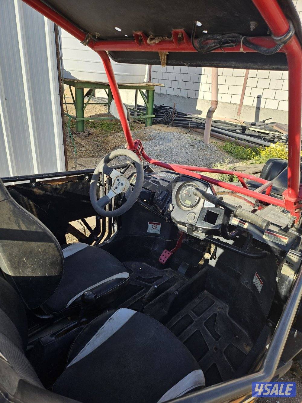 للبيع بقي سيارة مع العربانه صيني موديل 20215